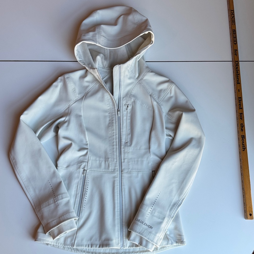 lululemon athletica Cream Hooded Zip Jacket - Picture 2 of 16